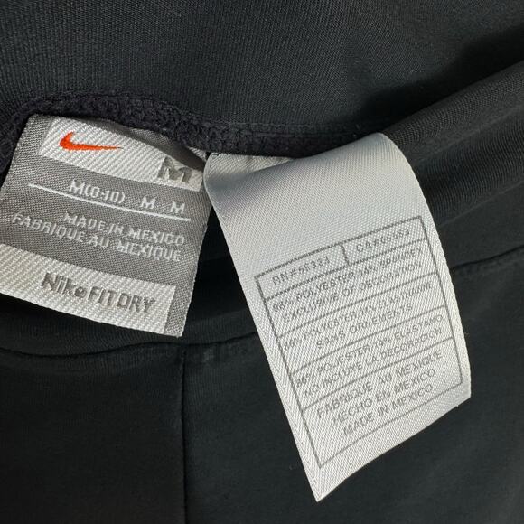 Nike Dri-Fit Black Boot Cut Mid Rise Pull On Stretchy Athletic Leggings Size M - Picture 4 of 5